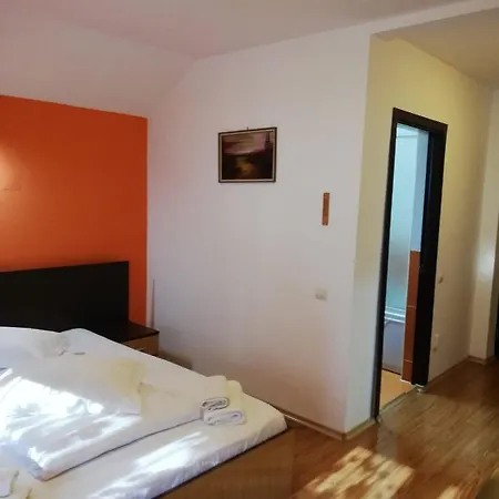 La Gabi 3*